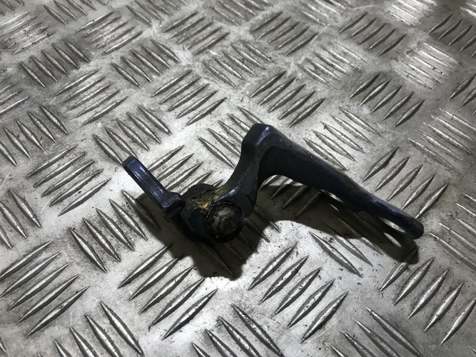 Ford Focus 2006 Priekiniu duru vyris P.