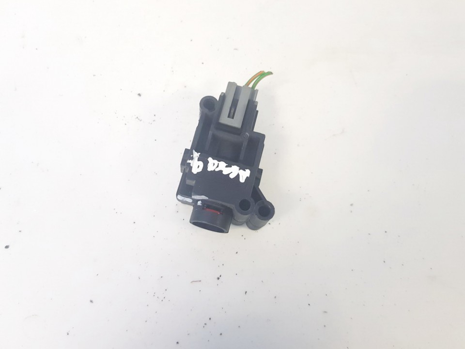 040126A 040126A Inertia fuel cut off switch (FUEL CUT OFF SWITCH) Ford