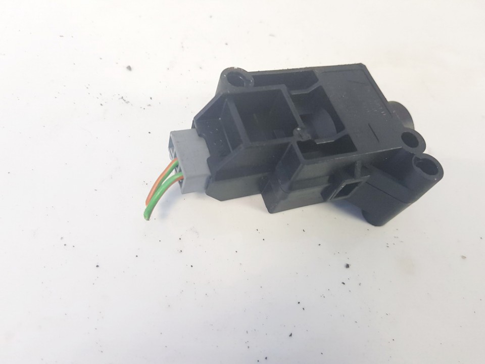 040126A 040126A Inertia fuel cut off switch (FUEL CUT OFF SWITCH) Ford