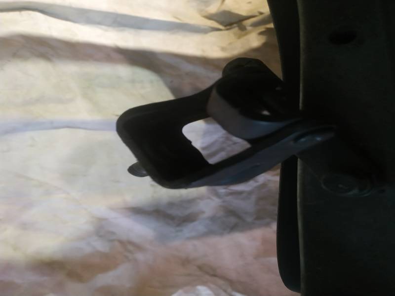 Skoda Octavia 2004 Hood Hinges - REAR LEFT - Thumbnail 2