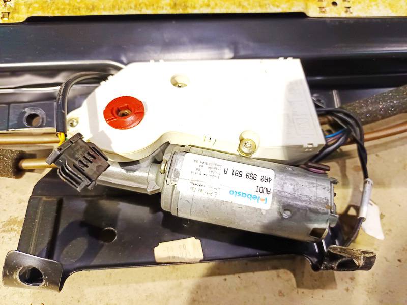 4A0959591A Audi 100 1994 Sunroof Motor