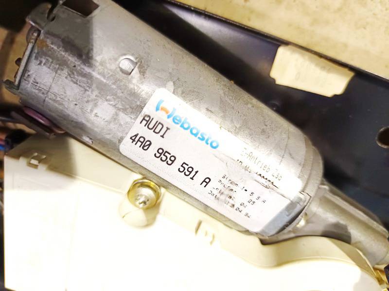 4A0959591A Audi 100 1994 Sunroof Motor - Thumbnail 3