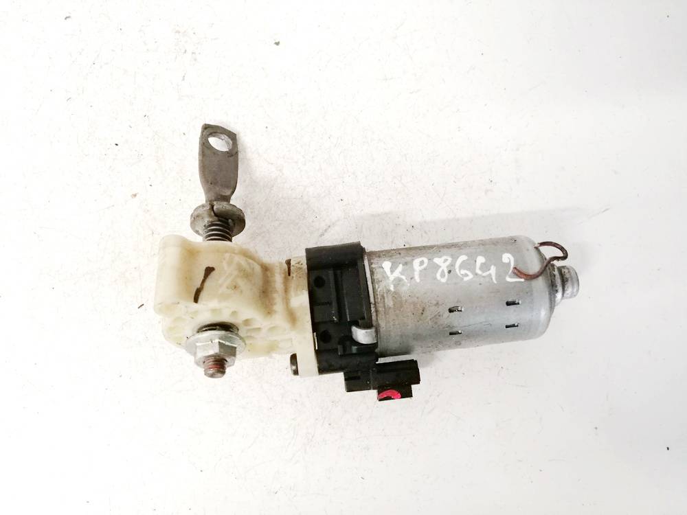 8582033020 Lexus IS - CLASS 2007 Seat Motor Regulator - FRONT LEFT