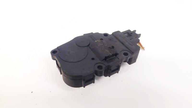 412650750 Audi A4 2016 Heater Vent Flap Control Actuator Motor - Thumbnail 2