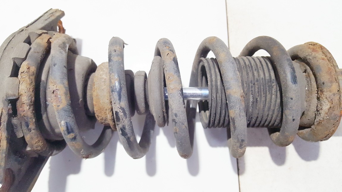 Nissan Primera 2004 Spring - REAR