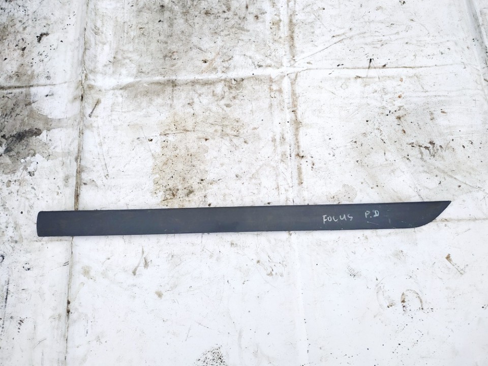 RH98ABF20938 Ford Focus 1999 Molding door - FRONT RIGHT