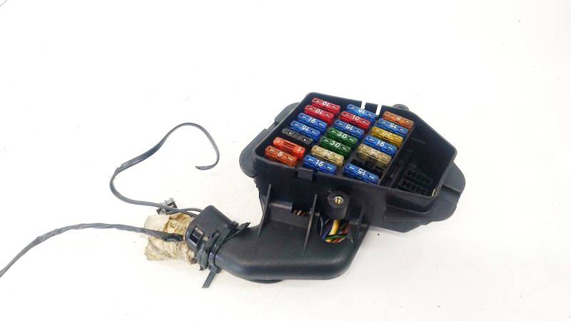 Audi 100 1994 Fuse box