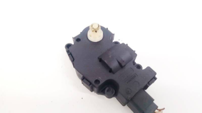 412650750 Audi A4 2016 Heater Vent Flap Control Actuator Motor - Thumbnail 2