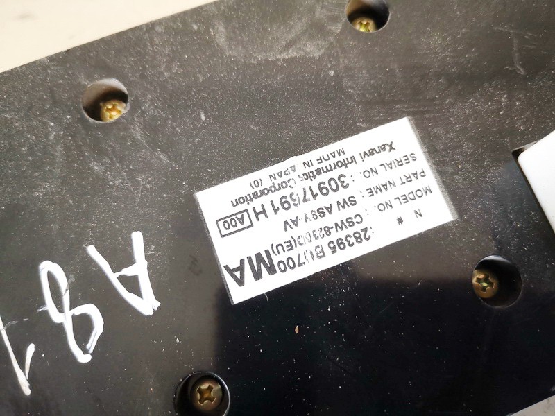 28395BU700 Nissan Almera Tino 2004 Climate Control Panel (heater control switches) - Thumbnail 3