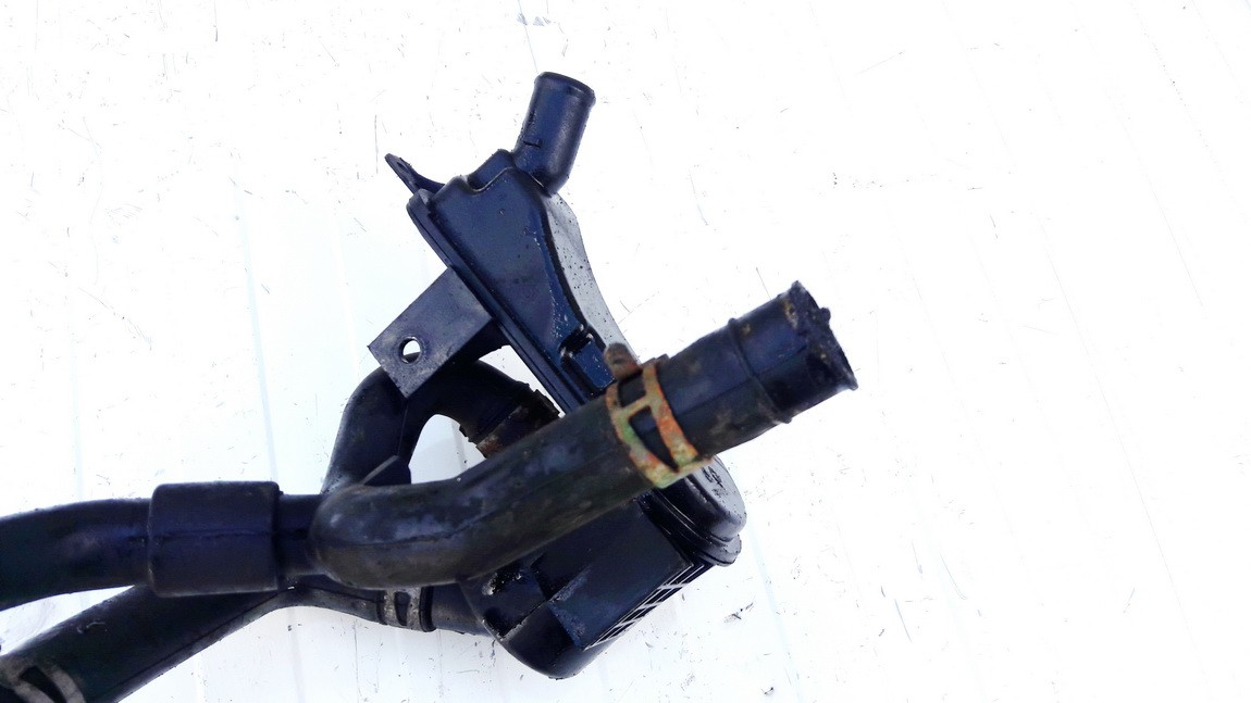 6G9Q6A785AB Ford Mondeo 2010 Vacuum pump - Breather (PCV Engine Breather Valve) - Thumbnail 2