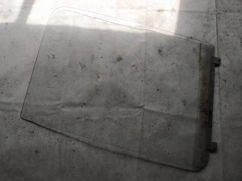 AS2 Ford Transit 2007 Szyba drzwi - PRZEDNIE LEWE