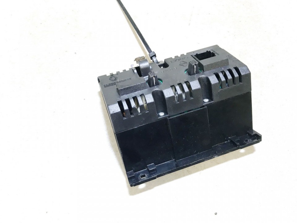 7700822081 Renault Laguna 1995 Dashboard Radio Display (Clock,Info Monitor,BORD COMPUTER) - Thumbnail 3