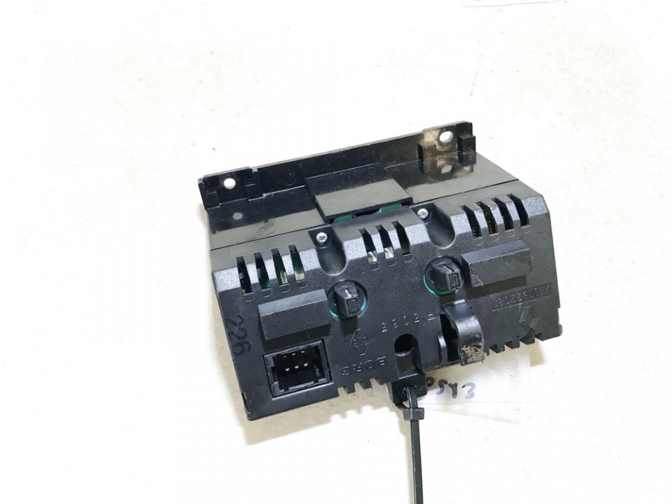 7700822081 Renault Laguna 1995 Dashboard Radio Display (Clock,Info Monitor,BORD COMPUTER) - Thumbnail 2
