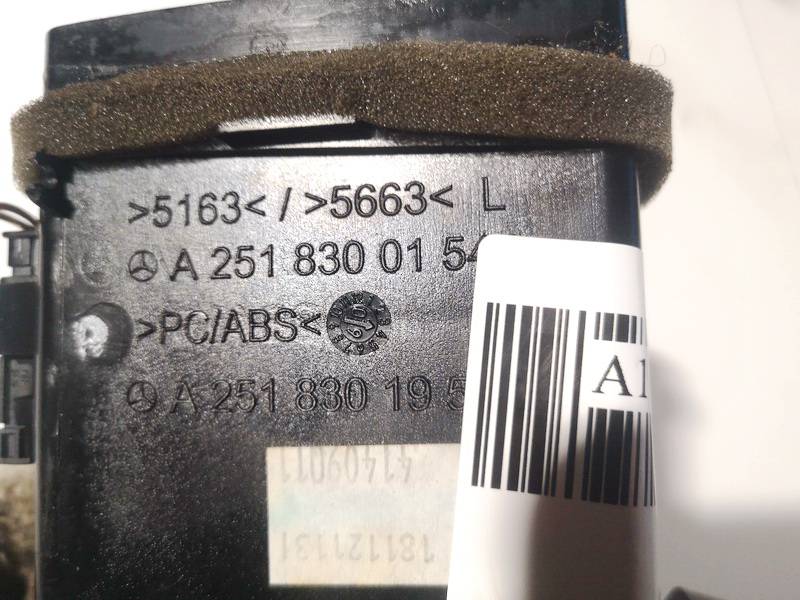 A2518300154 Mercedes-Benz R-CLASS 2009 Dash Vent (Air Vent Grille) - Thumbnail 3