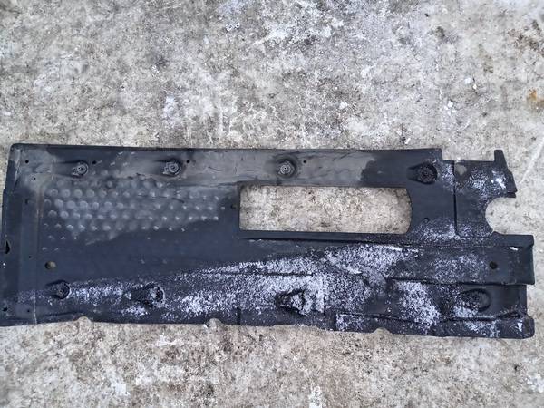 1K0825212L Volkswagen Touran 2004 Bottom protection