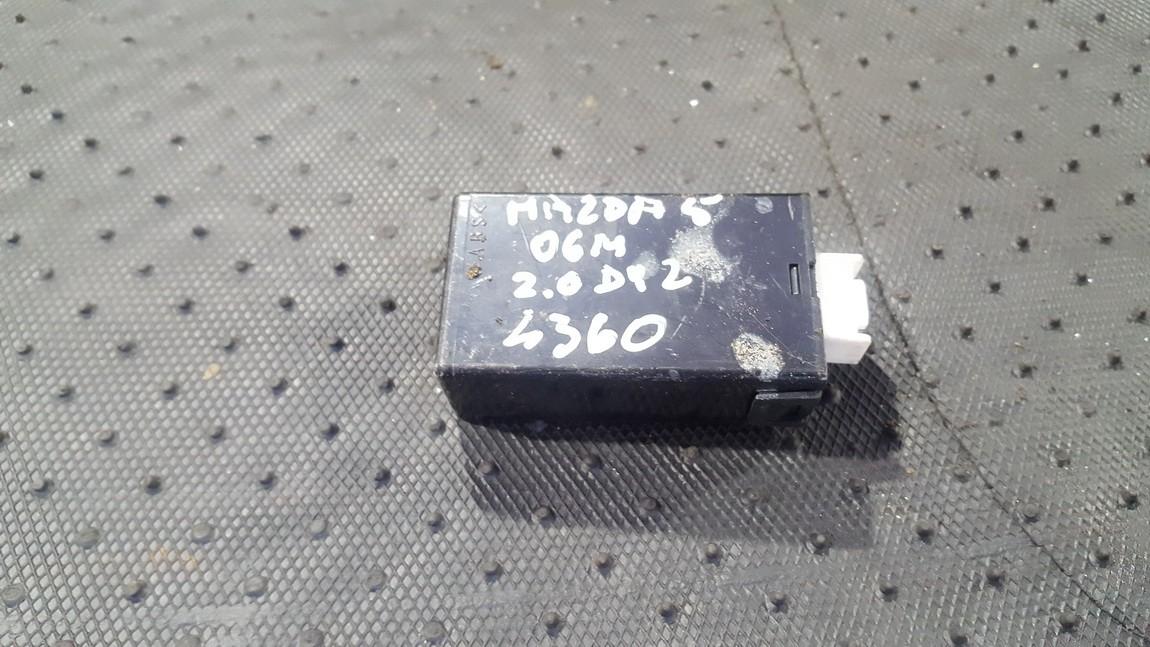 CC33675DZB Mazda 5 2006 Relay module