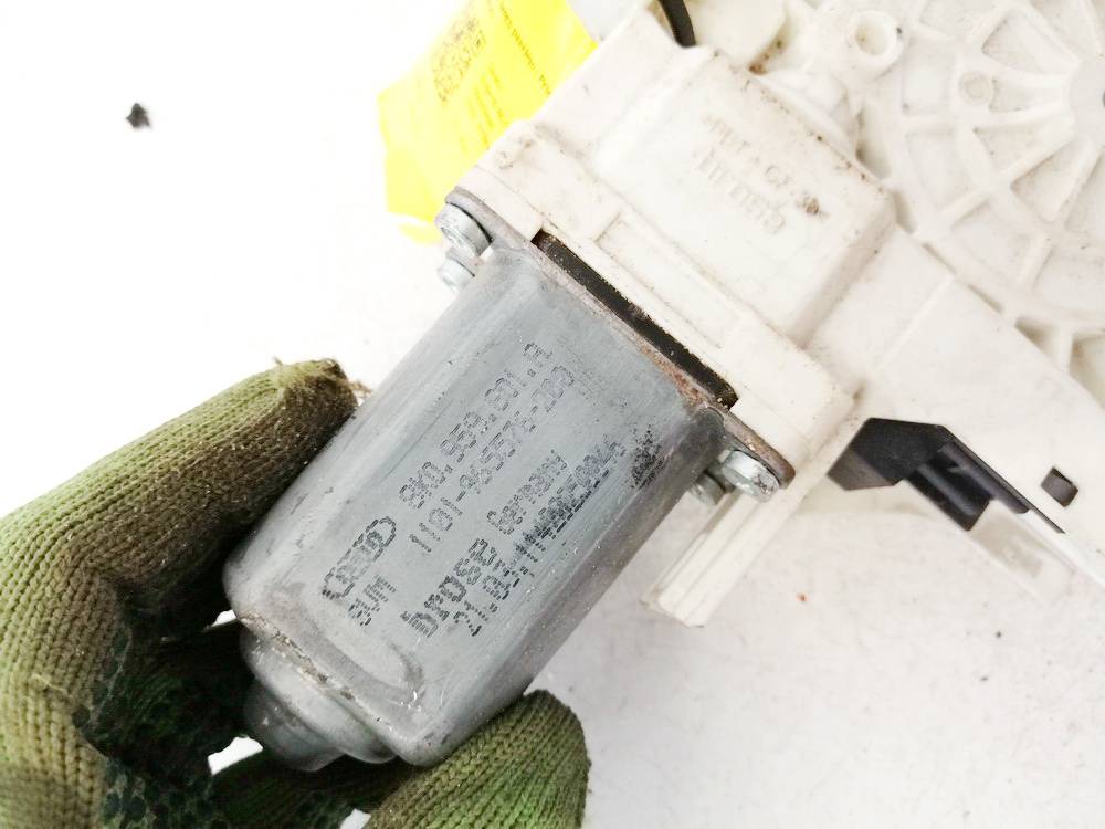 8K0959801A Skoda Superb 2011 Duru lango pakelejo varikliukas P.K. - Thumbnail 3