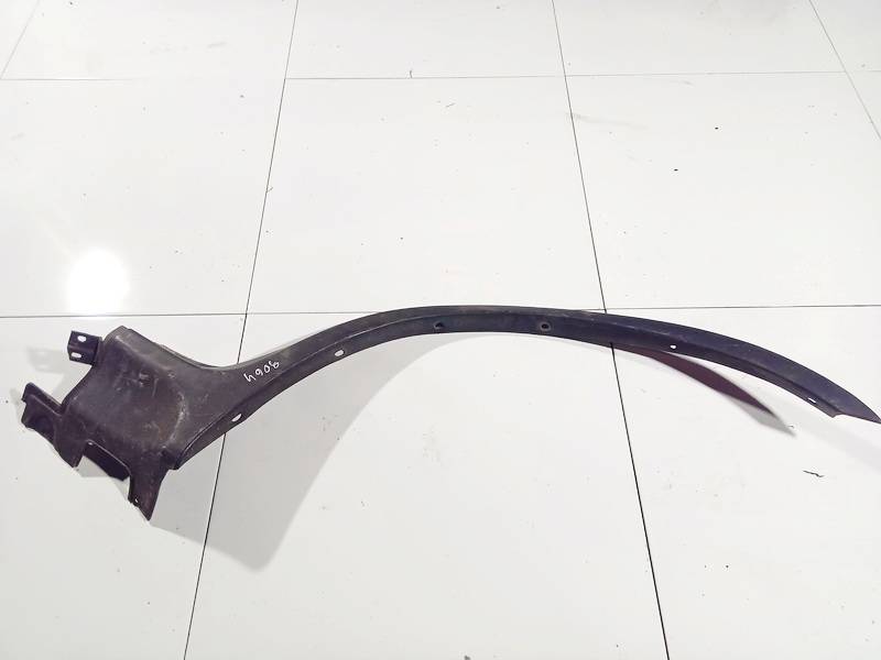 8408707 BMW X5 2001 Moldura de la aleta - TRASERO IZQUIERDO