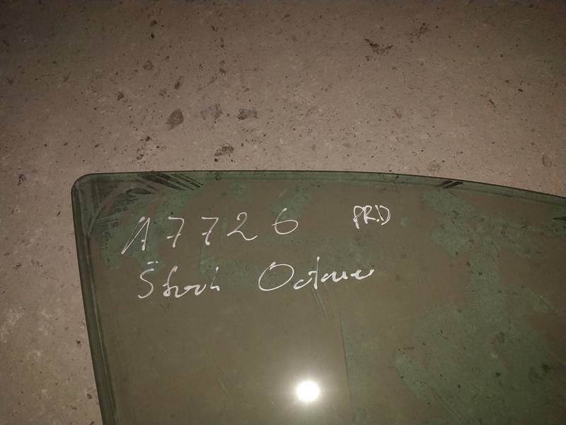 Skoda Octavia 2006 Duru stiklas P.D. - Thumbnail 3