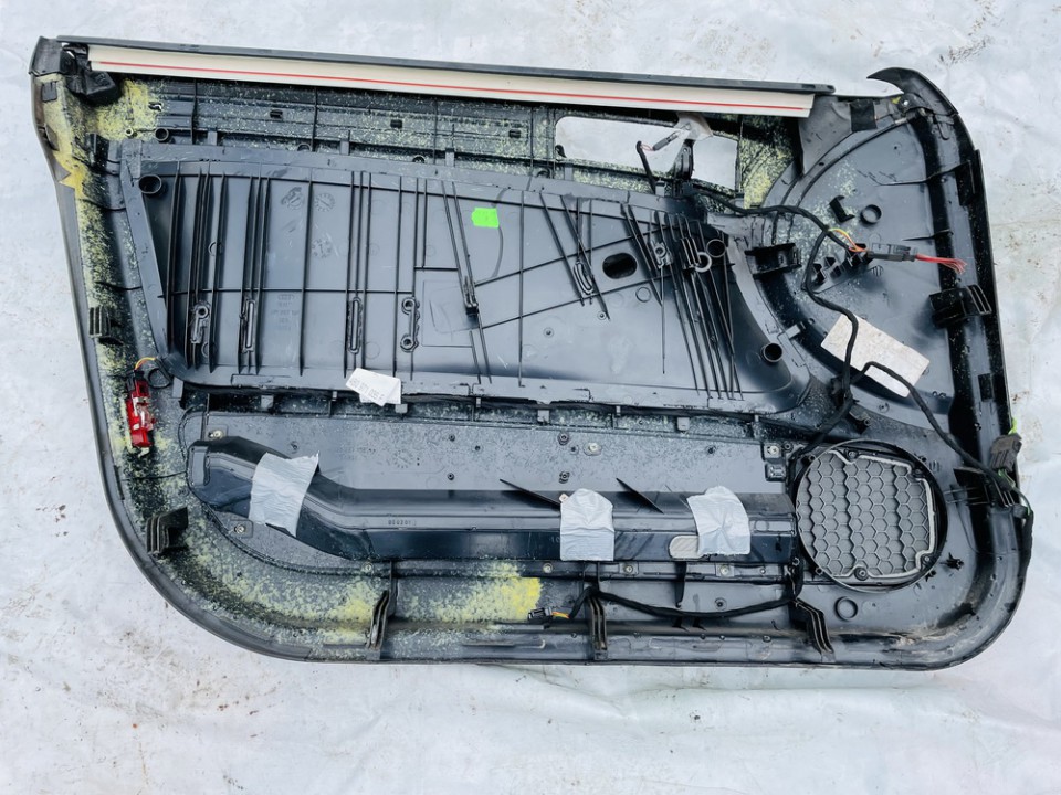 4B1867106 Audi A6 2001 Oviverhoilu (ABS-levyverhous) - EDESSÄ OIKEALLA - Thumbnail 2