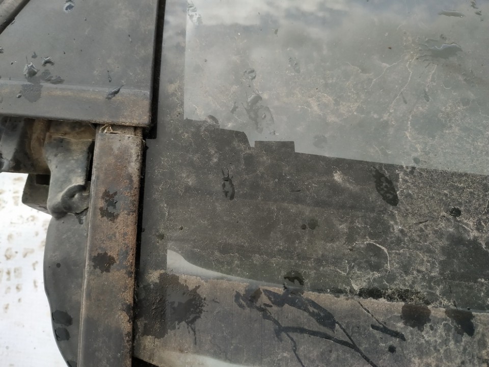 Audi A4 1996 Door-Drop Glass - REAR RIGHT - Thumbnail 2