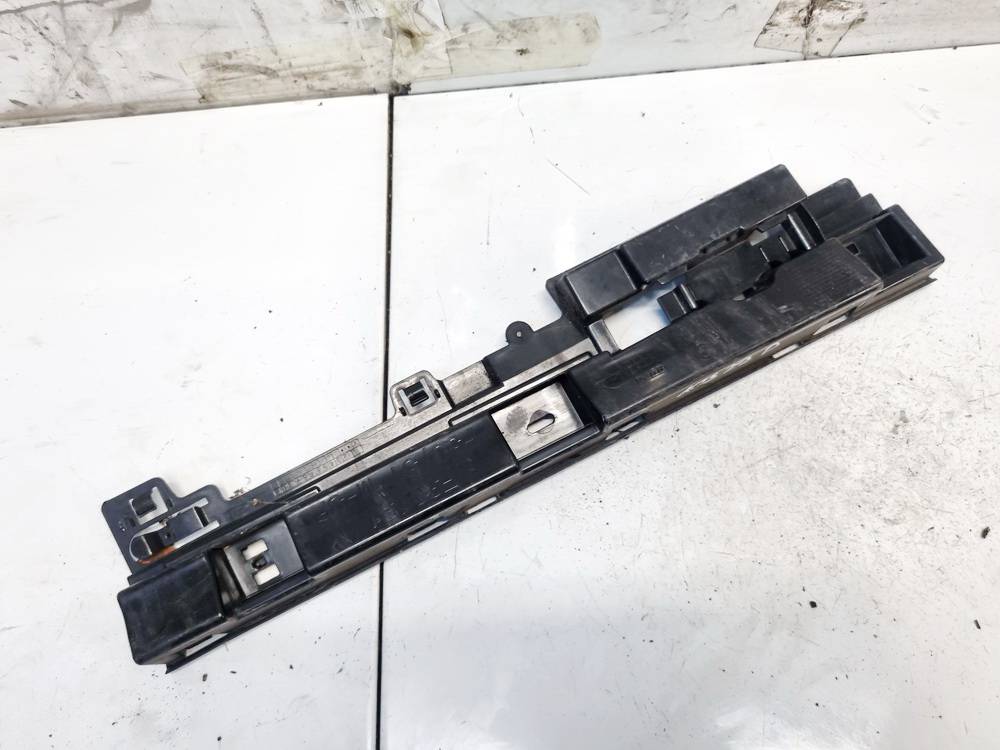 51777256918 BMW 3-Series 2016 Côté Jupe Support Côté Droit