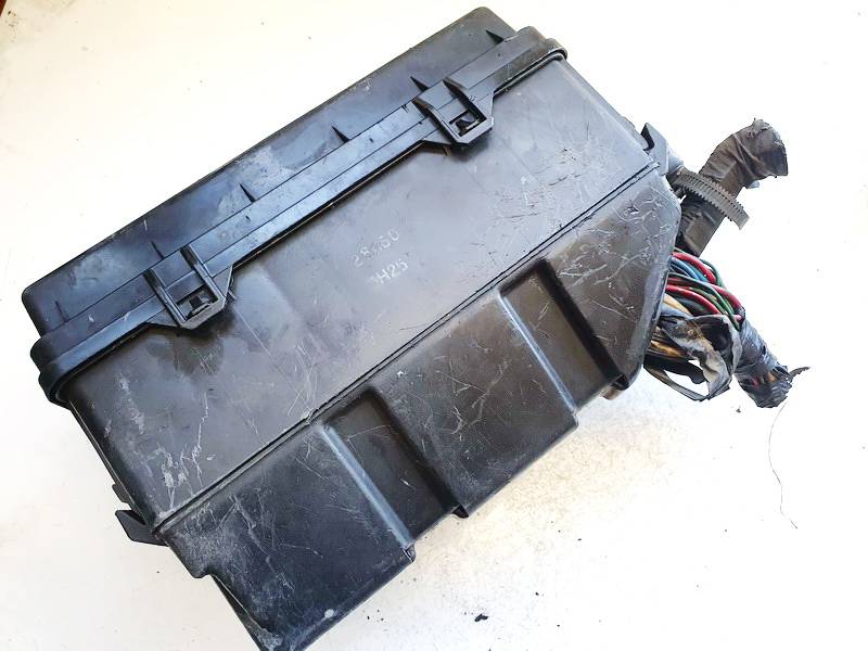 Toyota Previa 2006 Fuse box - Thumbnail 3