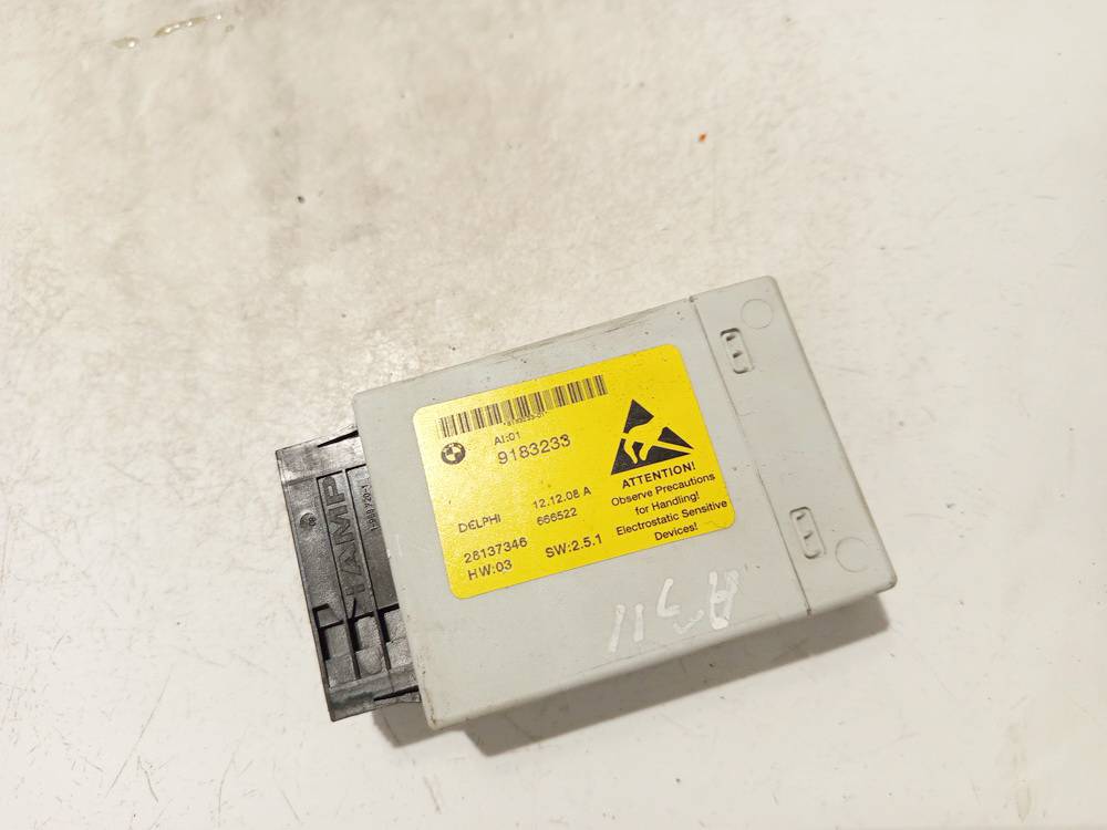 9183233 BMW 5-Series 2005 Inne komputery