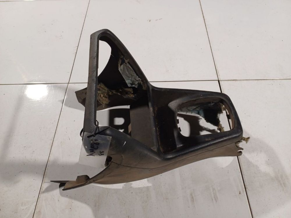 Audi A4 1997 Center console