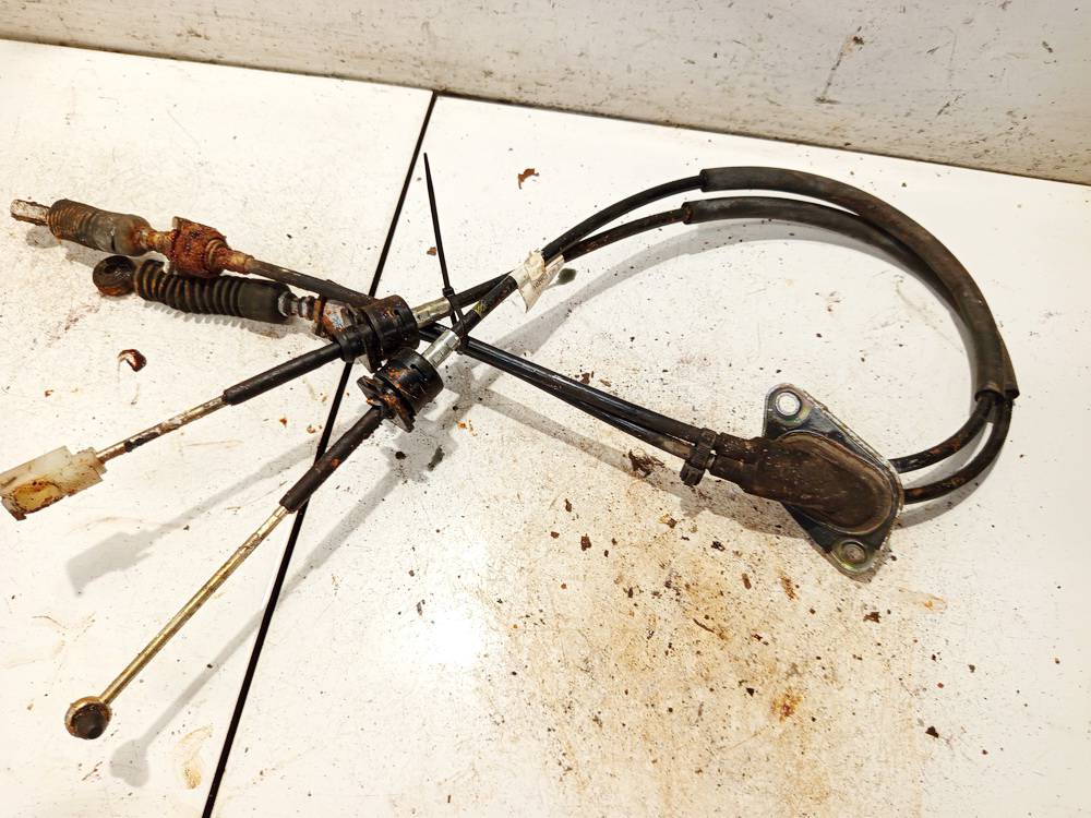 MR911219 Mitsubishi Space Star 2001 Cable Gear shift