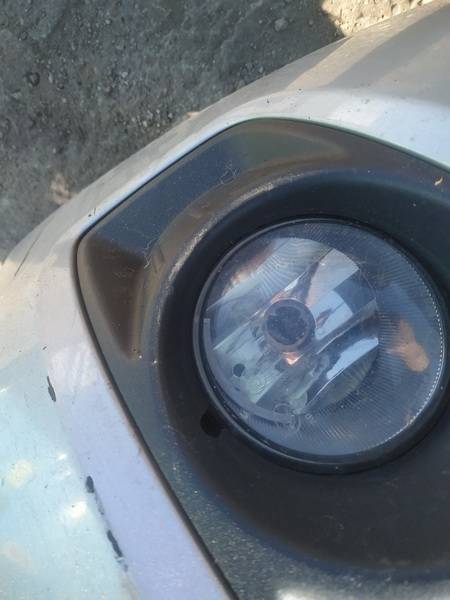 Kia Carens 2007 Miglas lukturi - PRIEKŠA PA KREISI