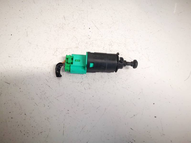 9665602380 Peugeot 308 2008 Датчик включения стоп-сигнала