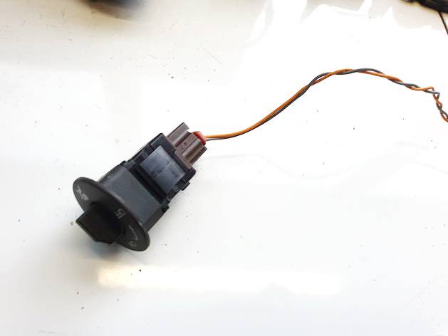 8200169589B Renault Espace 2003 AIRBAG on off Switch (SAFETY ON-OFF SWITCH)