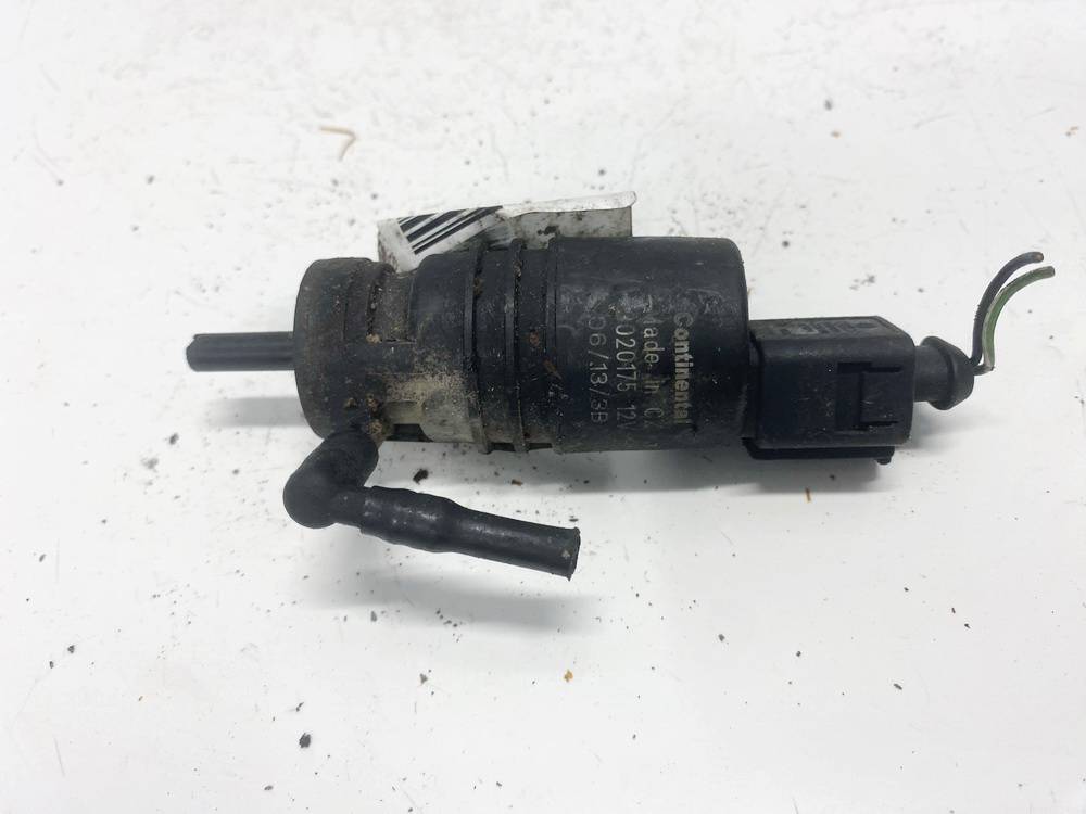 3020175 Audi A6 1997 Priekšējā stikla mazgāšanas sūknis