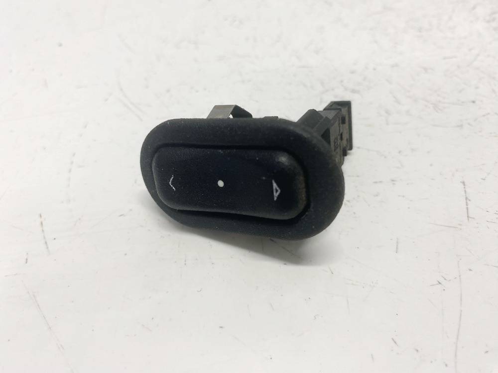 13363100 Opel Zafira 2000 Power window control (Window Regulator-Window Switch)