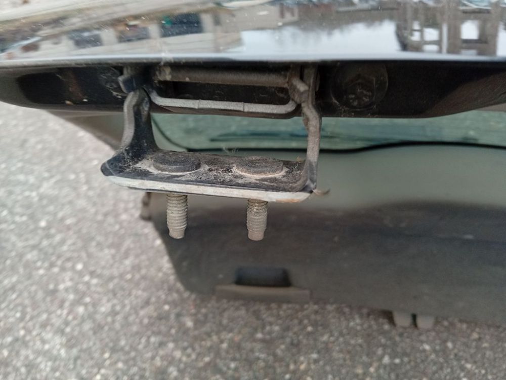 Volvo V50 2005 Zawias tylnej klapy - TYLNE PRAWE - Thumbnail 3