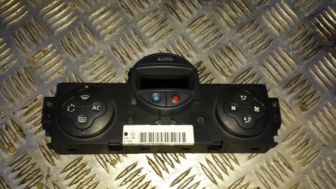 8200344840 030985Z Climate Control Panel (heater control switches