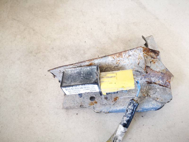 77930SWAE113M4 Honda CR-V 2008 Srs Airbag crash sensor - Thumbnail 3