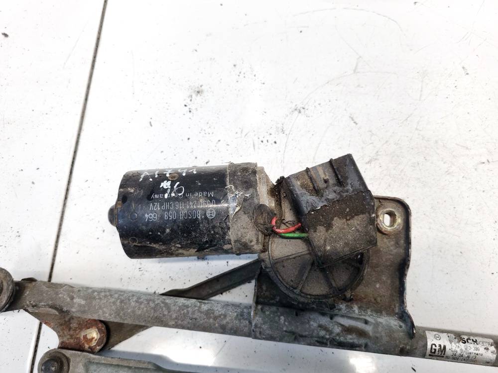 0390241116 Opel Vectra 1996 windscreen front wiper motor - FRONT