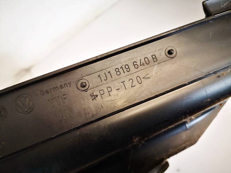 1J1819640B Volkswagen Golf 2000 Inne uchwyty - Thumbnail 3