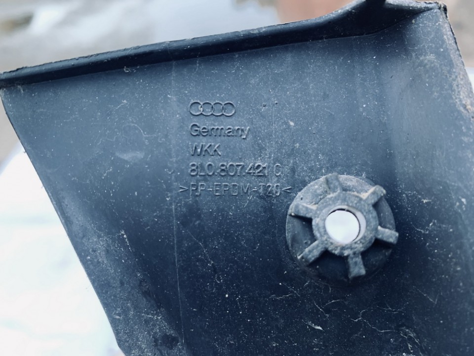 8L0807421C Audi A3 1997 Kitos dalys - Thumbnail 3