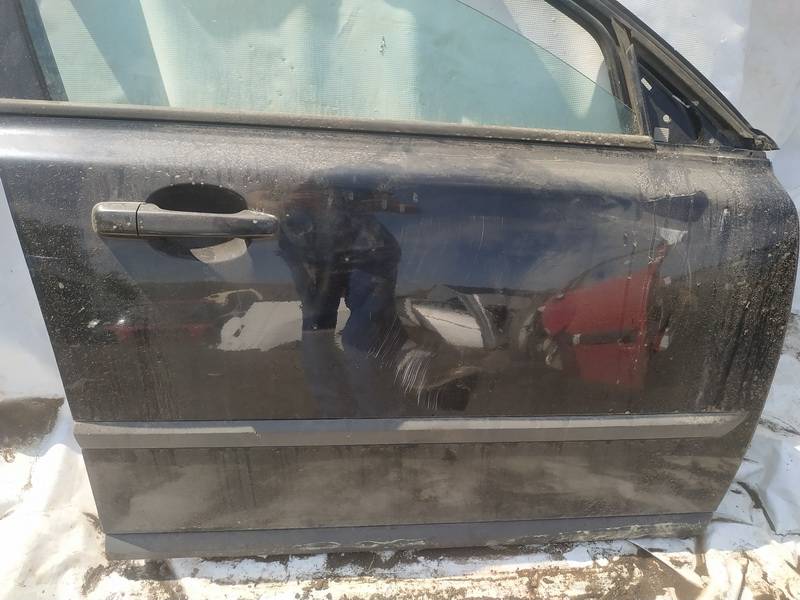 JUODOS Volvo V50 2004 PUERTA - DELANTERO DERECHO - Thumbnail 2