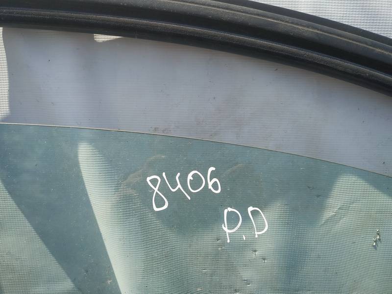 JUODOS Volvo V50 2004 PUERTA - DELANTERO DERECHO - Thumbnail 3