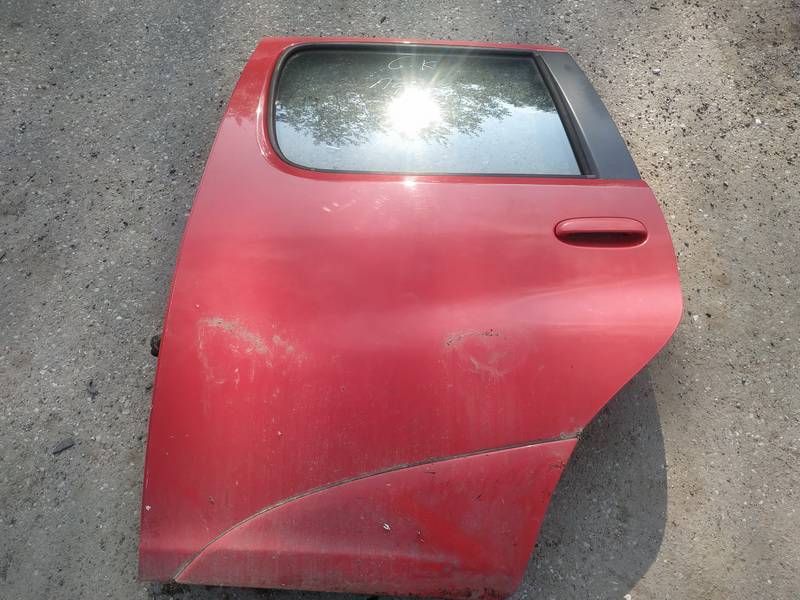 RAUDONOS Toyota Yaris Verso 2002 Doors - REAR LEFT