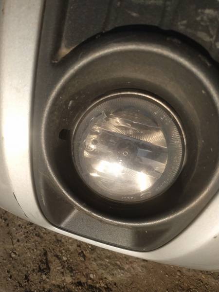 Kia Carens 2007 Miglas lukturi - PRIEKŠA PA LABI