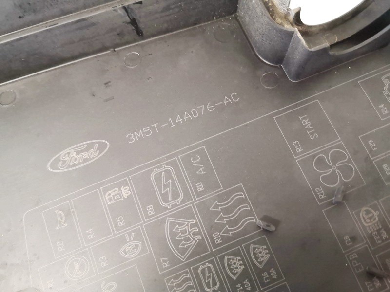 3M5T14A076AC Ford Focus 2004 Drošinātāju kārbas vāks - Thumbnail 3