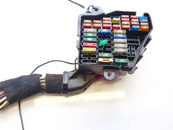 8D1941824 Audi A6 2003 Fuse box - Thumbnail 2