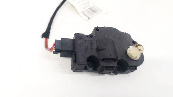 412650750 Audi A4 2016 Heater Vent Flap Control Actuator Motor - Thumbnail 3