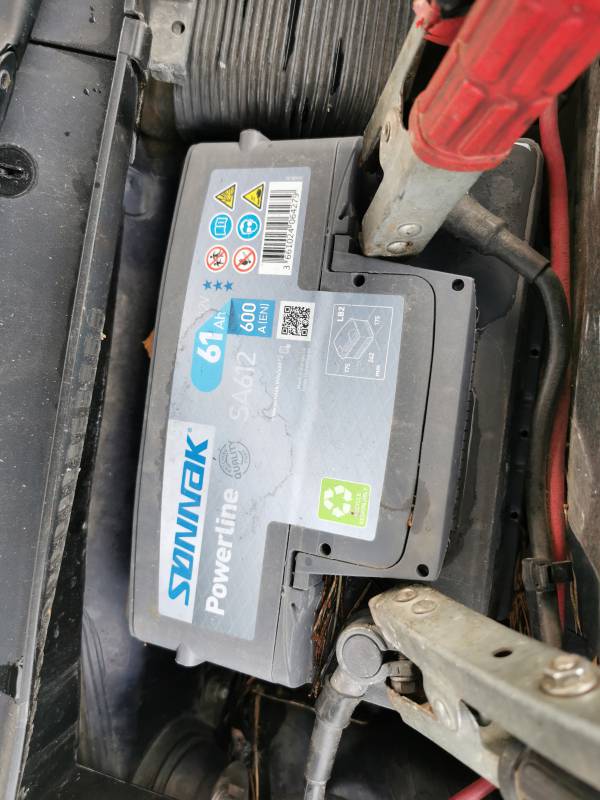 61AH Audi A4 1997 Akumulators – Uzlādes akumulators