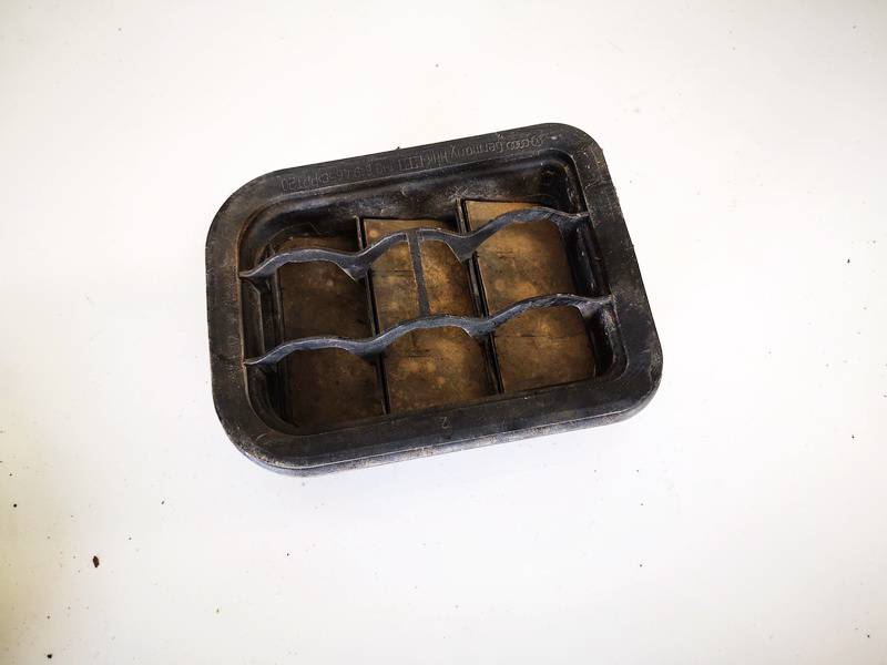 1H0819465C Volkswagen Golf 2000 Air Intake Panel